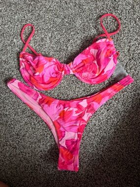 White Fox Bright Pink Floral Bikini Set